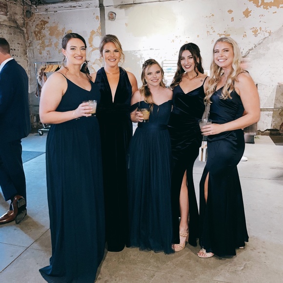 Navy Velvet Revelry Bridesmaids/Prom Dress - Picture 3 of 7